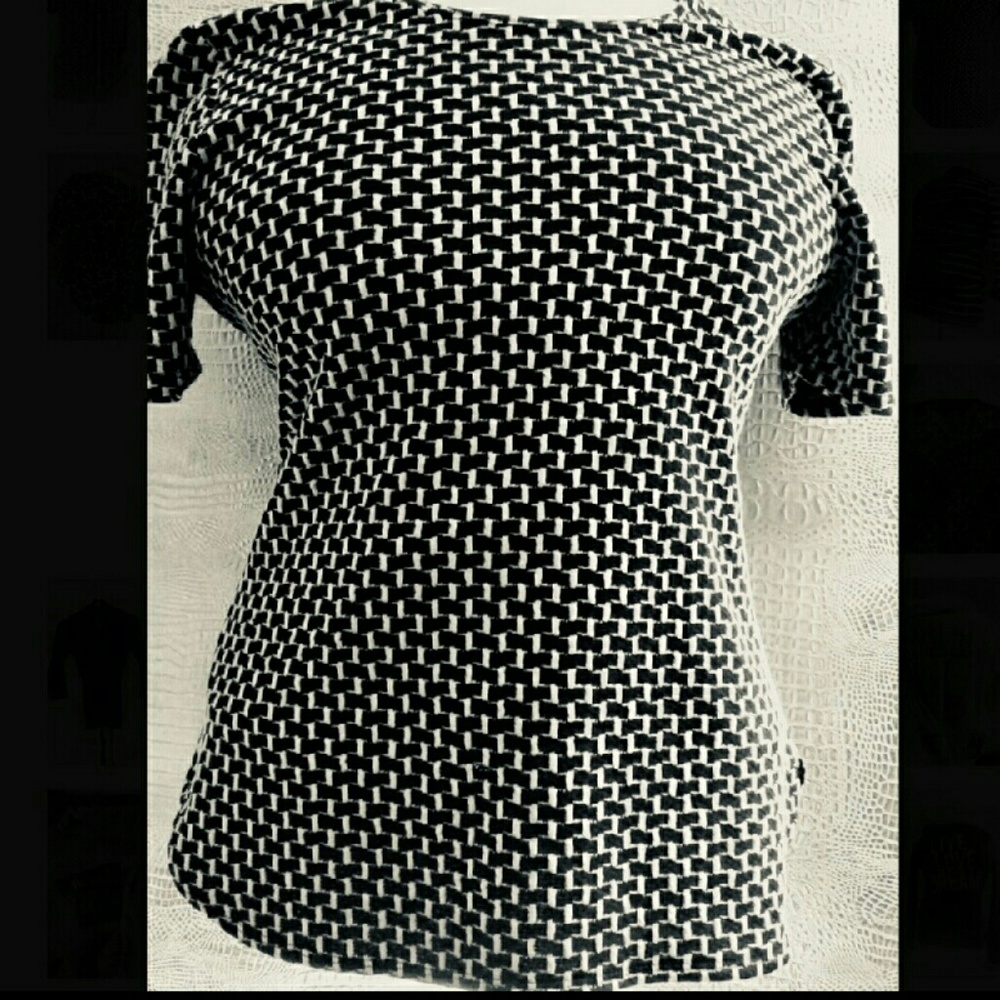 👑NY Collection Black/white pattern zip back/small